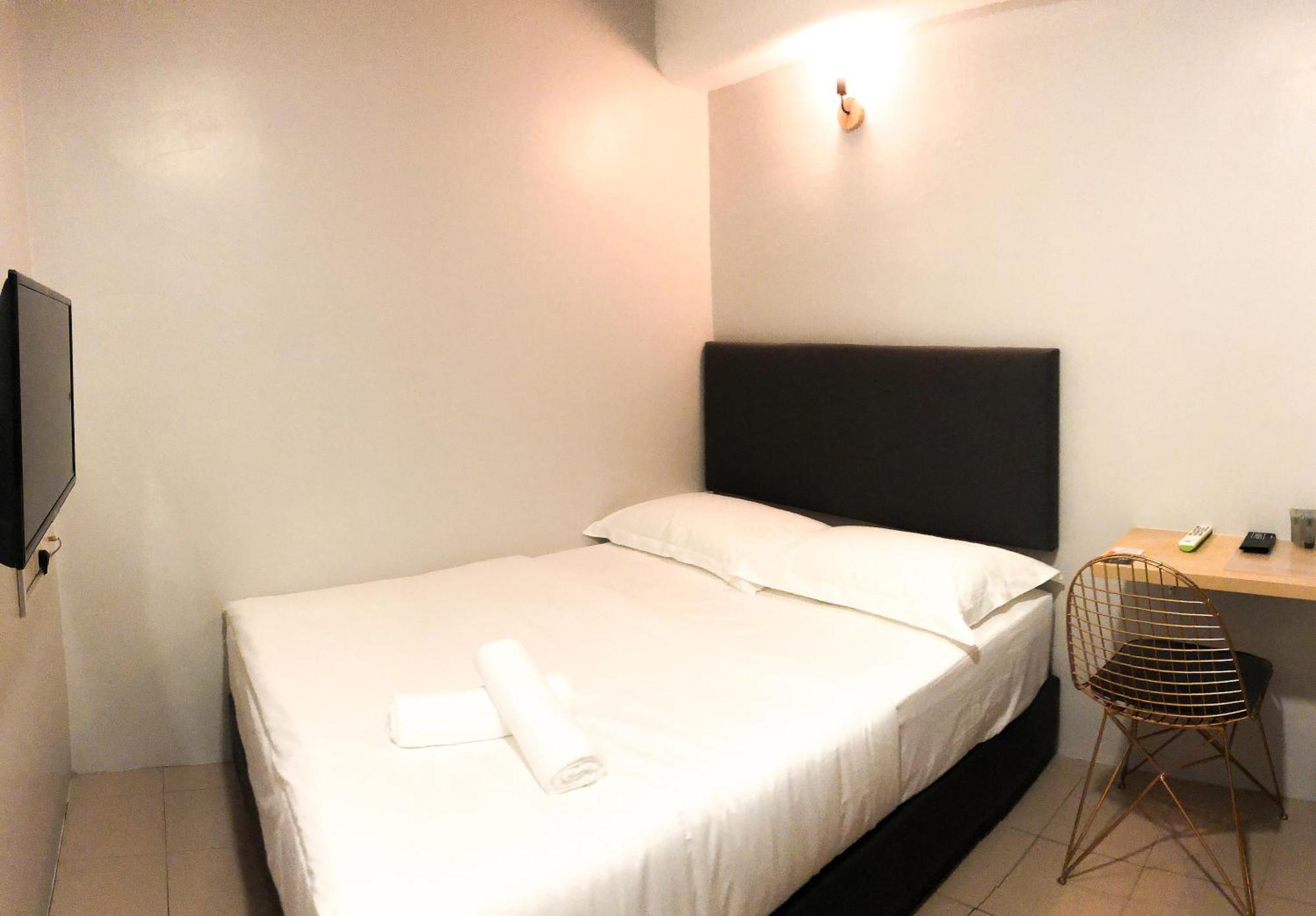 ホテル Hako Xpress Tmn Skudai Baru エクステリア 写真
